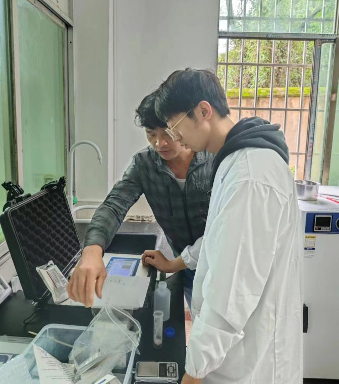 山東萊恩德食品安全檢測(cè)儀入駐新余市逸夫小學(xué)，護(hù)航師生飲食安全